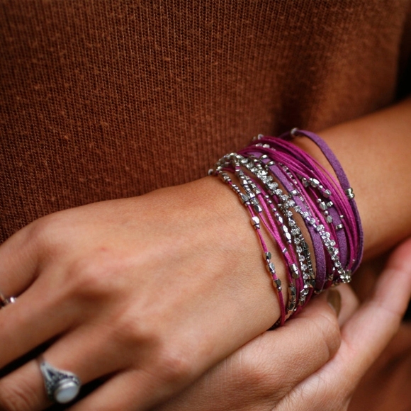New Anthropologie Violet Glistening Strands Double Duty Wrap Bracelet/Necklace - Picture 3 of 7